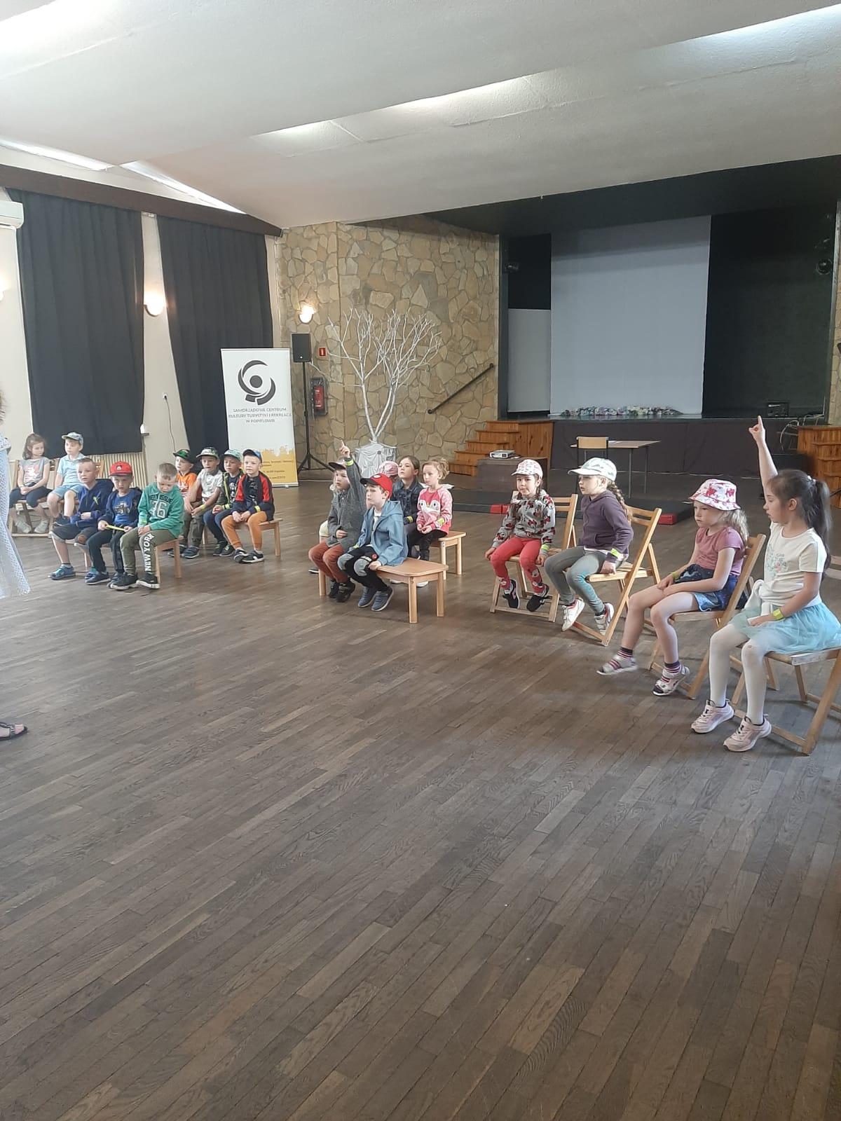 Warsztaty wokalno-muzyczne taneczne teatralne w SCKTiR w Popielowie